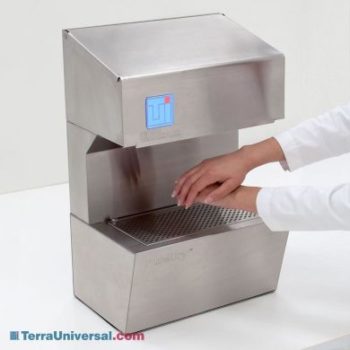 gowning-Hand-dryer-IMG_5686-1-700